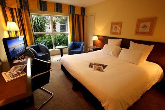 Garden Beach 4*