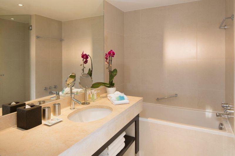 Garden Elysees 4*