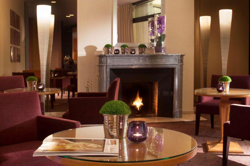 Garden Elysees 4*