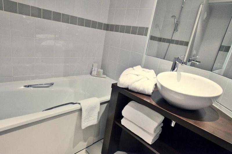 Golden Tulip Paris Cdg Airport-villepinte 4*