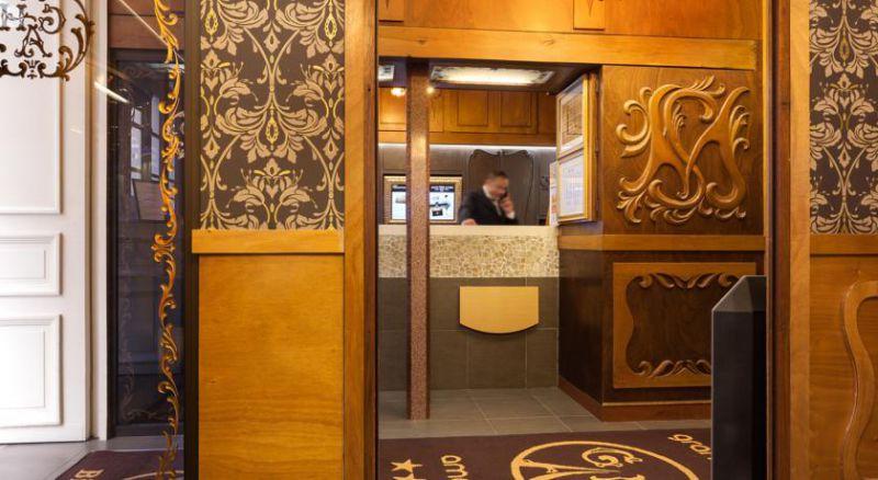 Grand Hotel Amelot 3*