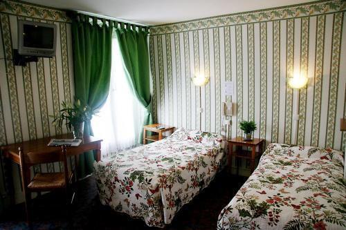 Grand Hotel De Paris 3*