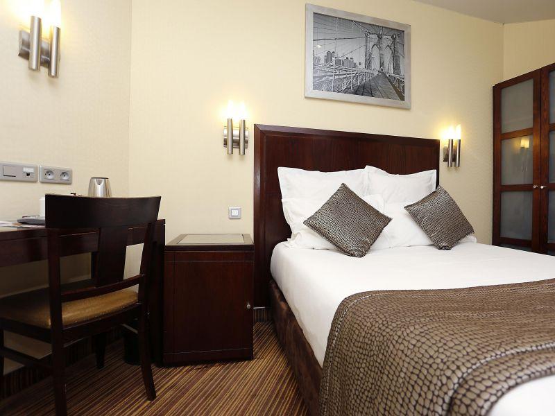 Grand Hotel Francais 3*