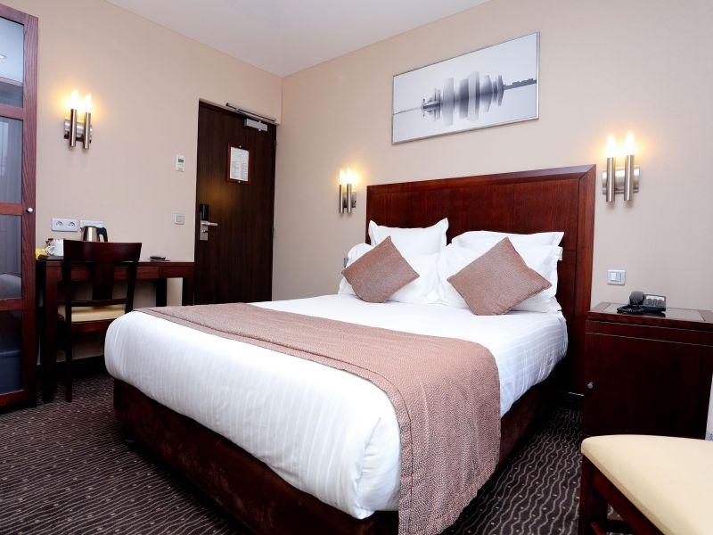 Grand Hotel Francais 3*