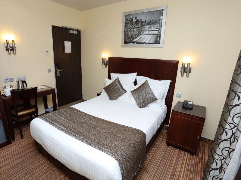 Grand Hotel Francais 3*
