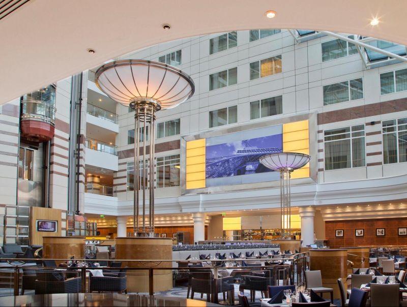 Hilton Paris Charles De Gaulle Airport 4*