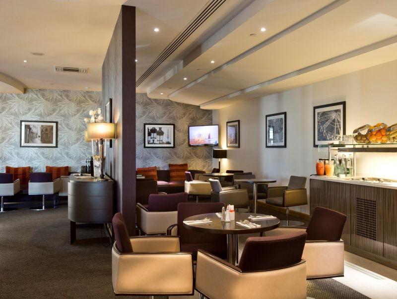 Hilton Paris Charles De Gaulle Airport 4*