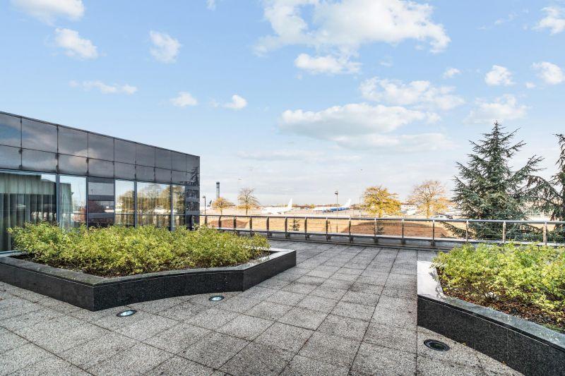 Hilton Paris Charles De Gaulle Airport 4*