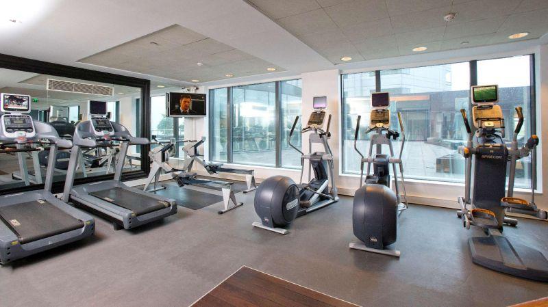 Hilton Paris Charles De Gaulle Airport 4*