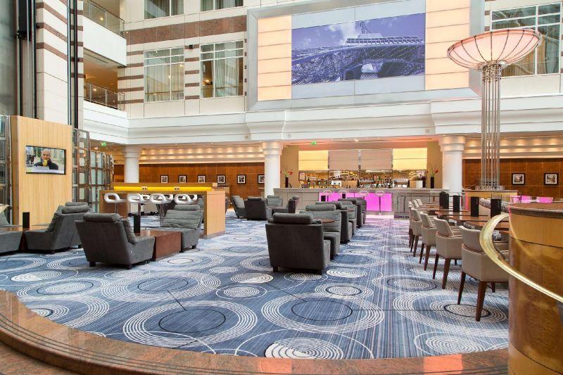 Hilton Paris Charles De Gaulle Airport 4*
