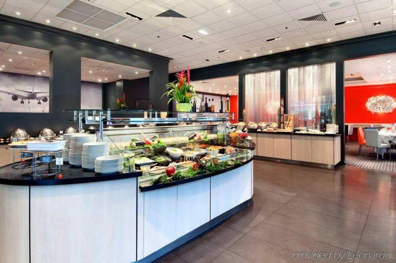 Hilton Paris Orly Airport 3*
