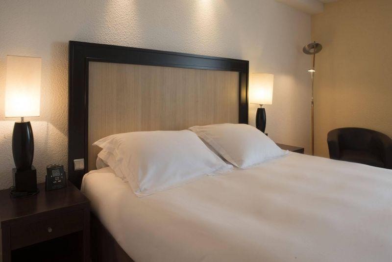 Hilton Paris Orly Airport 3*