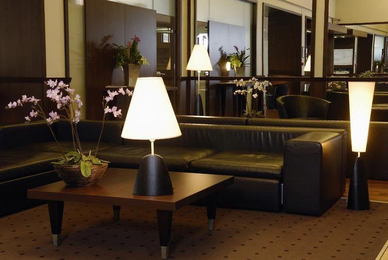 Mercure Paris Velizy (Ex. Holiday Inn Paris-velizy) 4*