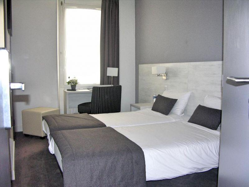 Hotel Cannes Croisette 3*