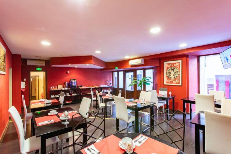 Hotel Du Clocher 2*