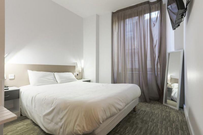 Hotel Du Clocher 2*