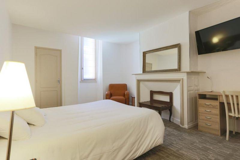 Hotel Du Clocher 2*