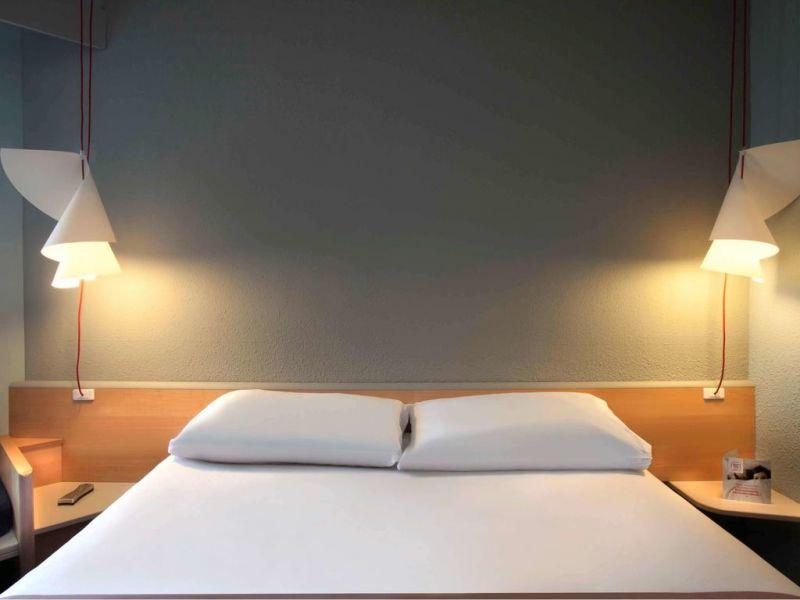 Ibis Nice Aeroport Promenade 3*