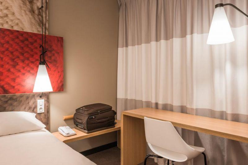 Ibis Paris 17 Clichy-batignolles (Ex. Berthier Porte De Clichy) 3*