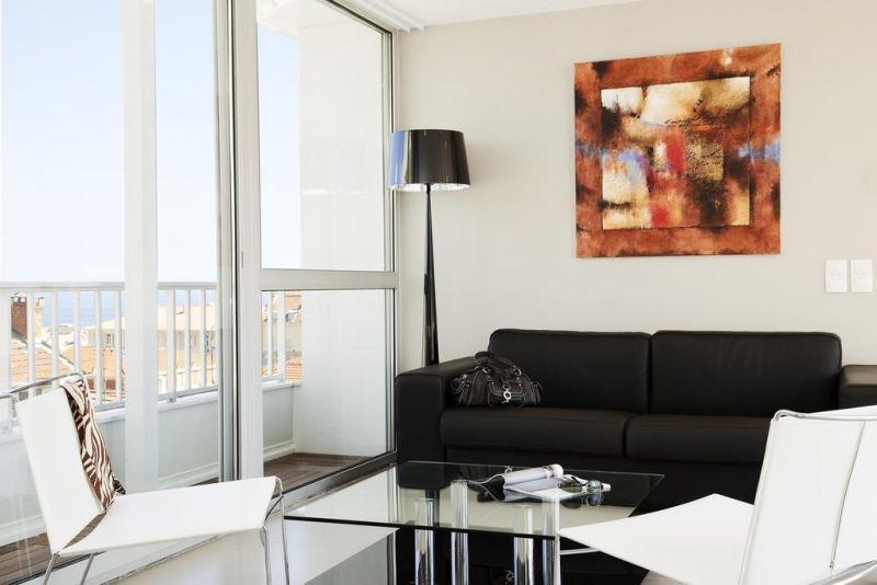 Ibis Styles Menton Centre 3*