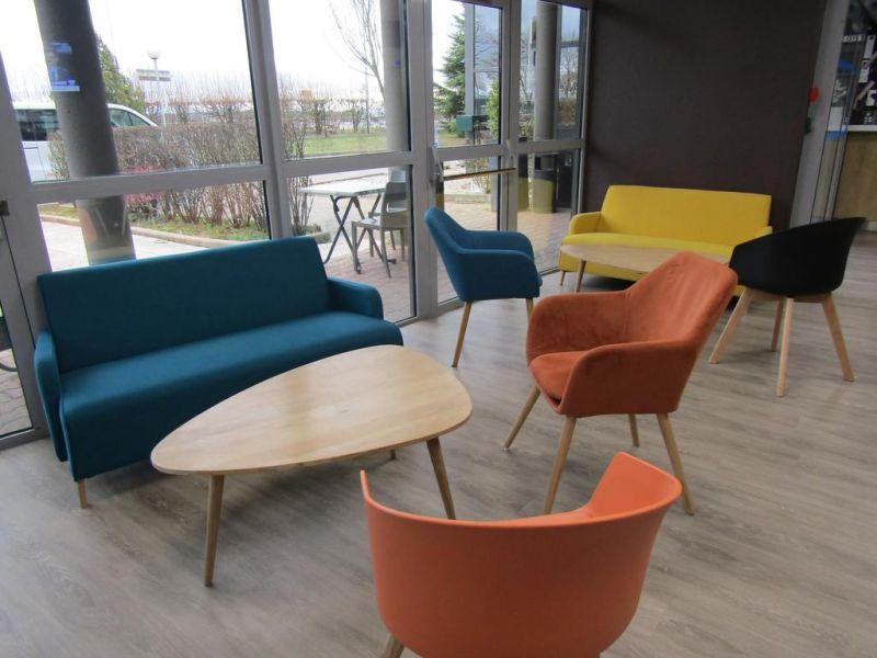 Comfort Hotel Aeroport Lyon St Exupery (Ex. Kyriad Lyon Aeroport Saint Exupery) 3*