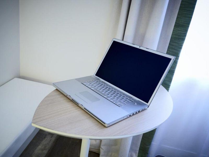 Kyriad Paris 18 Porte De Clignancourt 3*