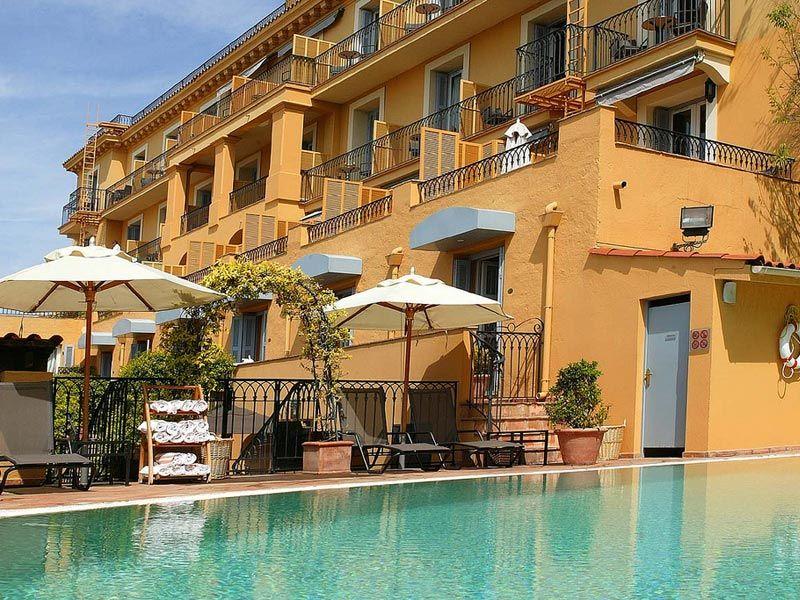 La Perouse 4*