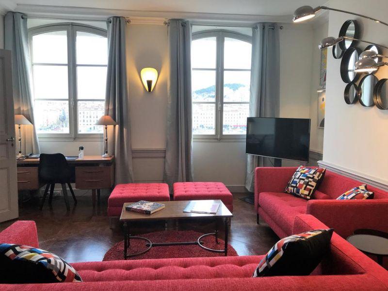 La Residence Du Vieux Port 4*