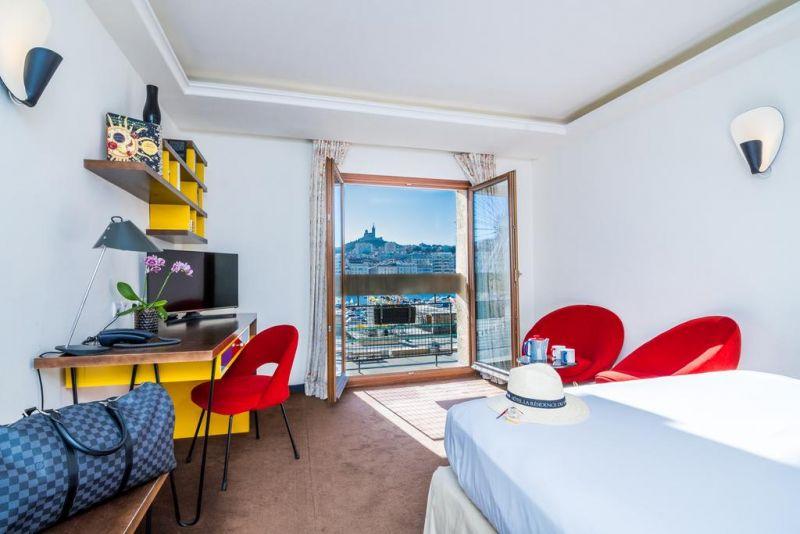 La Residence Du Vieux Port 4*