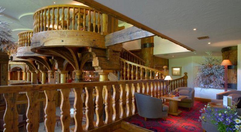 Le Palace Des Neiges 5*