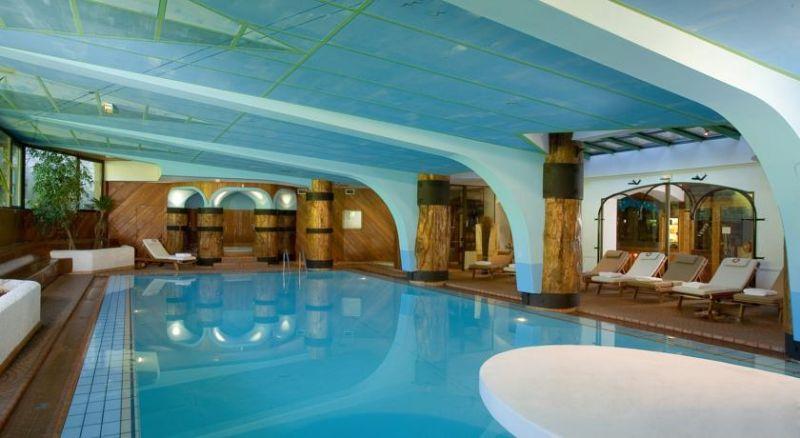 Le Palace Des Neiges 5*