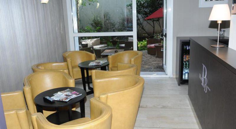 Le Patio Brancion 2*
