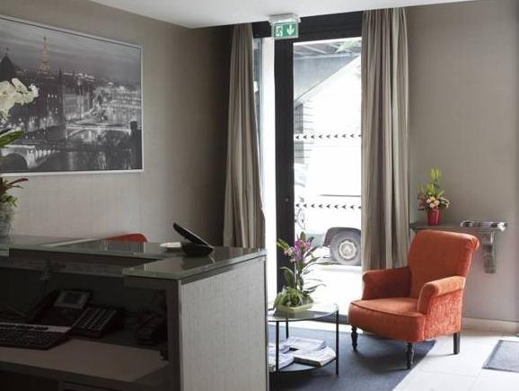 Le Relais Saint Charles 3*