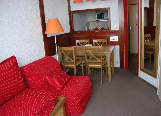 Les Fontaines Blanches 3*