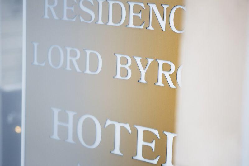 Lord Byron 3*