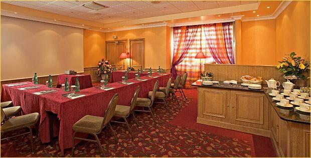 Best Western Plus Hotel Massena Nice 4*