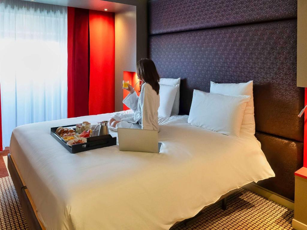Mercure Paris Montmartre 4*