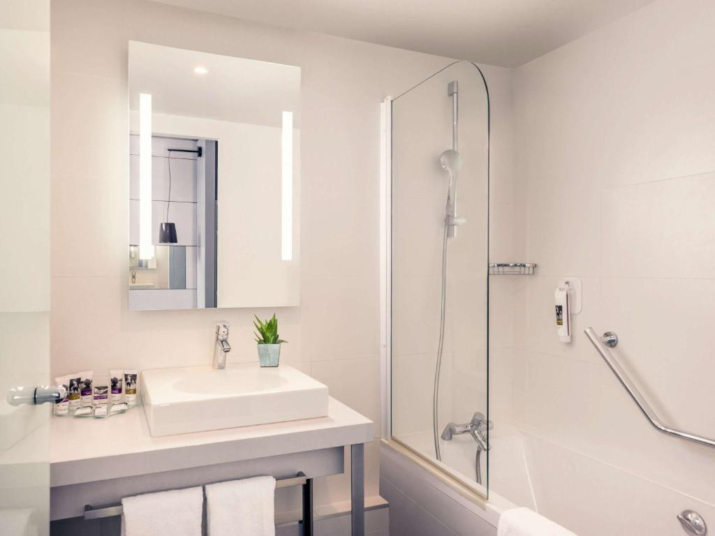 Mercure Paris Montmartre 4*