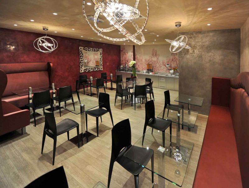 Mercure Paris Bastille Marais 3*