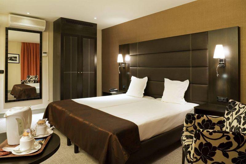 Mercure Terminus Nord 3*