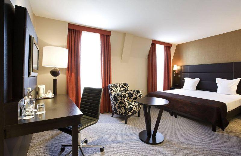 Mercure Terminus Nord 3*