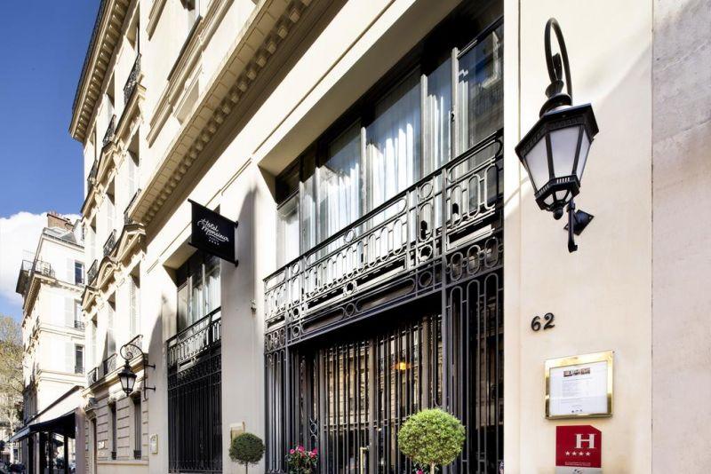 Monsieur Hotel 4*