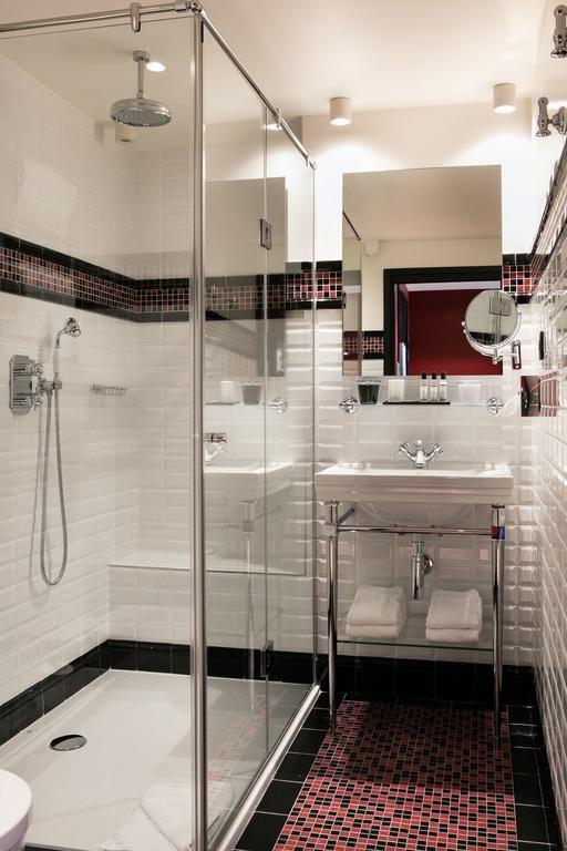 Monsieur Hotel 4*