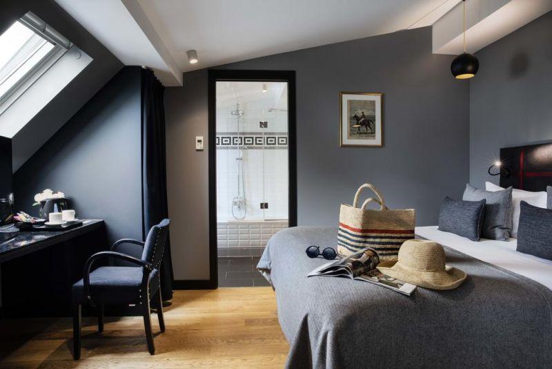 Monsieur Hotel 4*