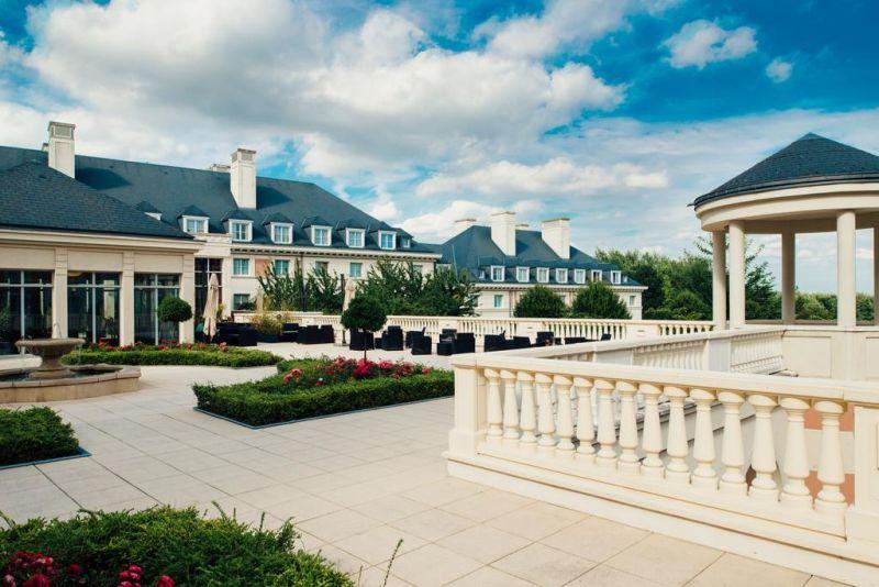 Vienna International Dream Castle (Ex. Movenpick Dream Castle) 4*