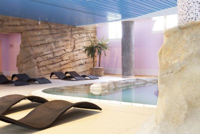Vienna International Dream Castle (Ex. Movenpick Dream Castle) 4*