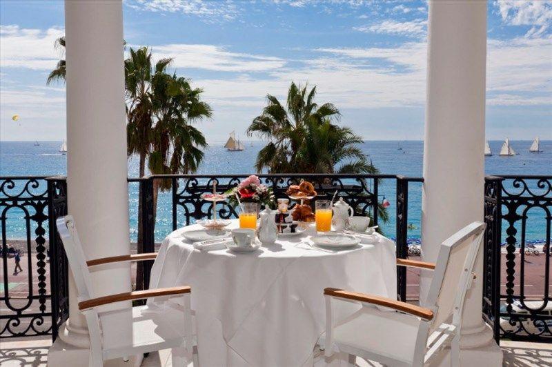 Negresco 4*