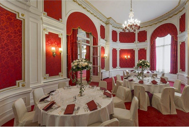 Negresco 4*