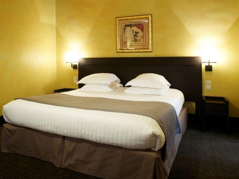 New Hotel Vieux Port 3*