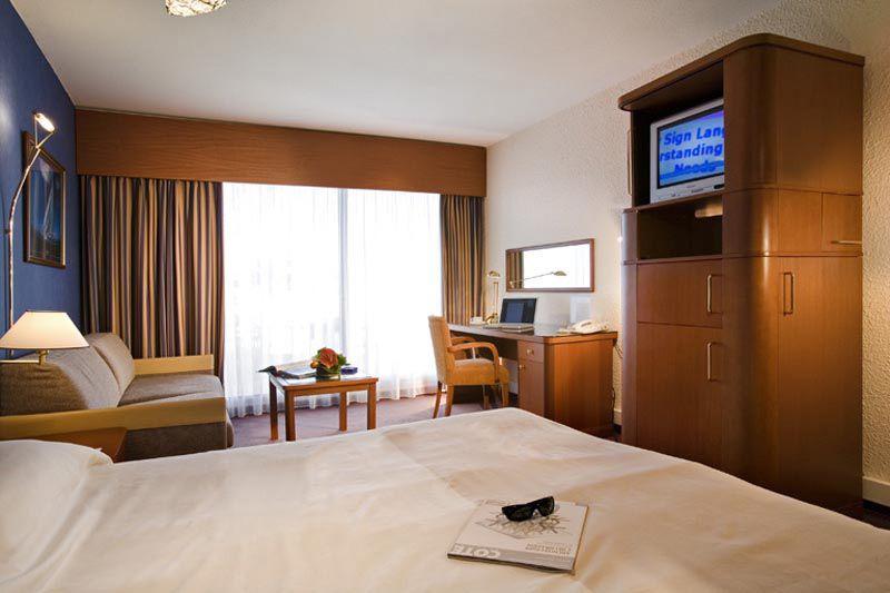 Novotel Cannes Montfleury 4*